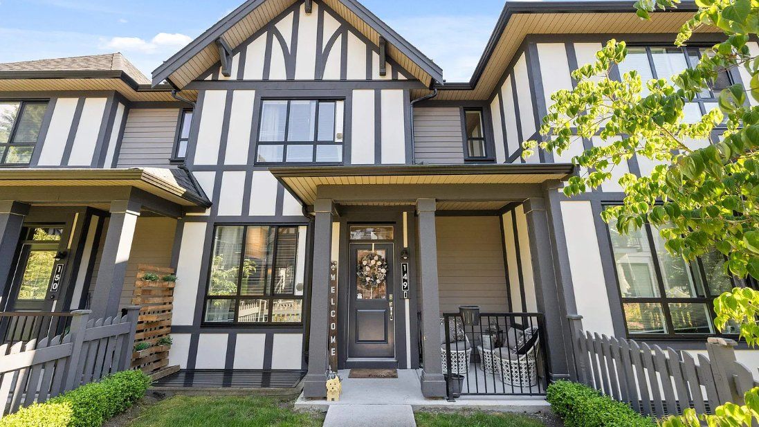 149 3500 Burke Village Promenade